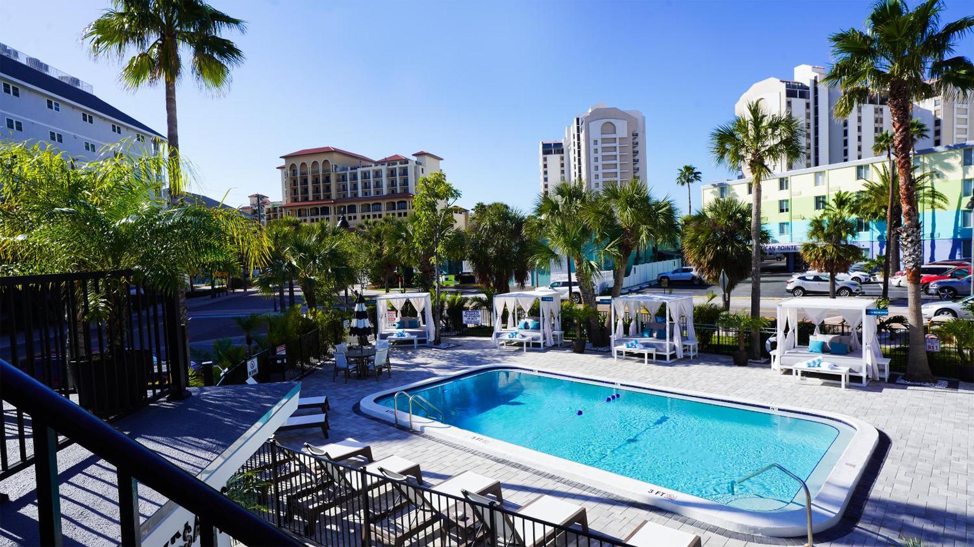 Ivory Sands Beach Suites クリアウォーター・ビーチ エクステリア 写真